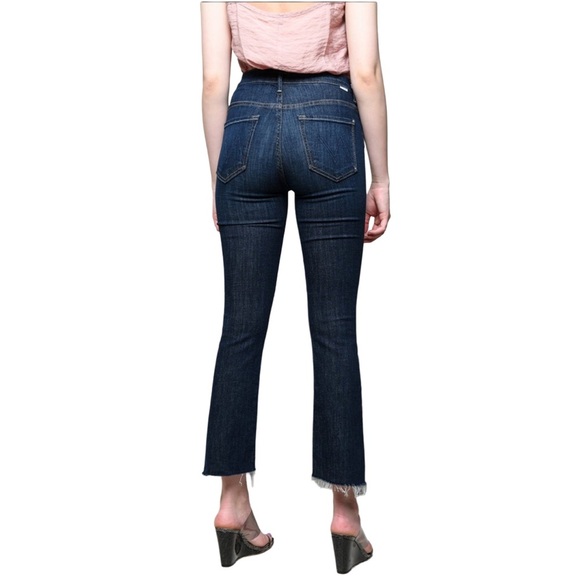 MOTHER The Insider Crop Step Fray in Clean Sweep Medium Blue Wash Size 26 - Picture 2 of 14